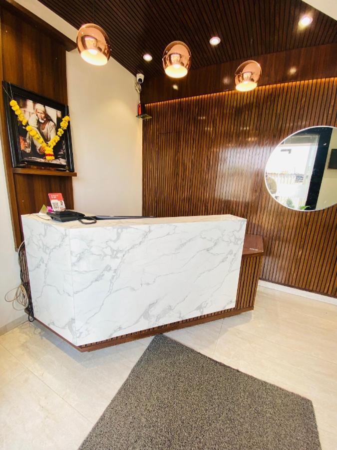 Hotel Sai Ssl シルディ エクステリア 写真